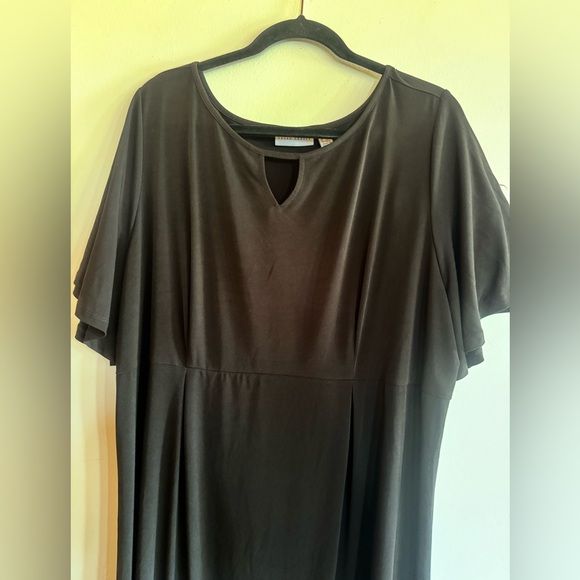 Susan Graver liquid knit women’s 2XP classic little black dress cruse tr… - Picture 3 of 11